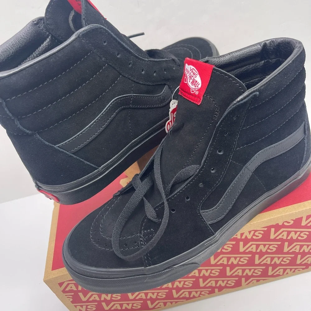 Vans Sk8-Hi 'Black Suede'
Men's Black High-Top Sneakers - Picture 16 of 16